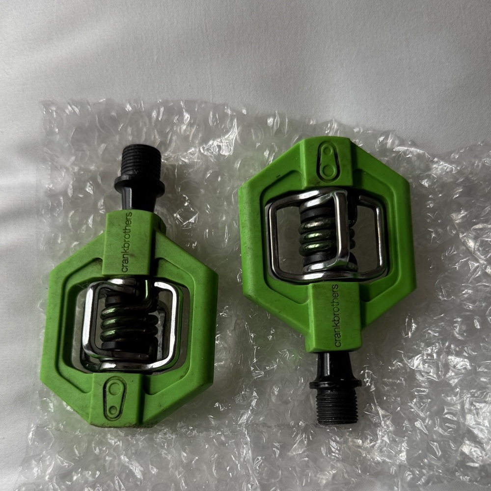 Eggbeater 3 Green Mountain Bike Pedals